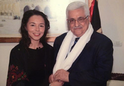 Leila ghandi interviewe le Président Mahmoud Abbas